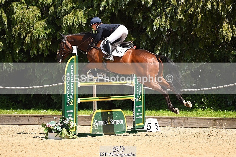 230527-134344-10892 - 419-OUTBACK_II-Laura_Collett-SJ