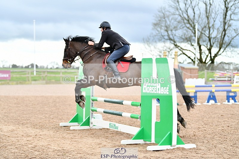 240310A-120215-02572 - Cls 18+19 Club and Schools 80cm