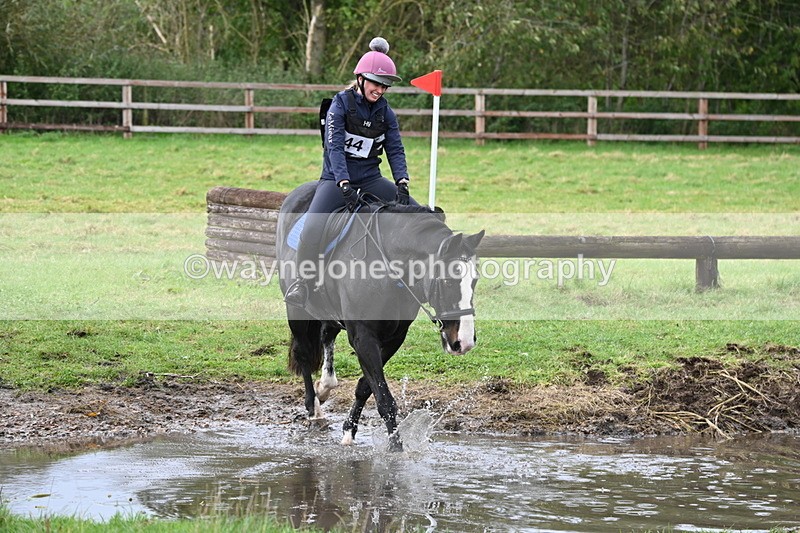 WJ6_4078 - Time at Photographer 11:48 to 11:56