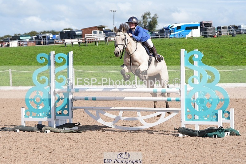 250921-113212-02489 - Cls 6 Pony Newcomers and 1m