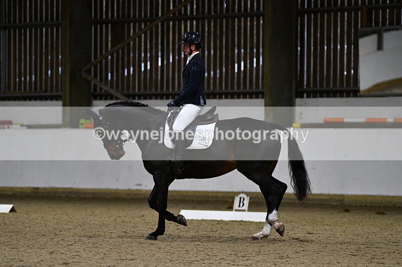 WJ5_8552 - Class 5 Novice Test 3