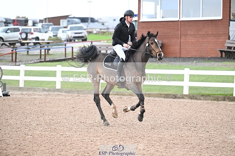 251105-102550-00163 - Cls 01 BN & 90 Open