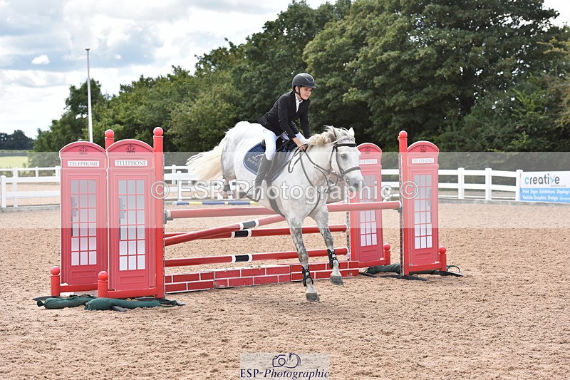 230806A-140030-02290 - Cls 21 Pony Newcomers & 1m Open