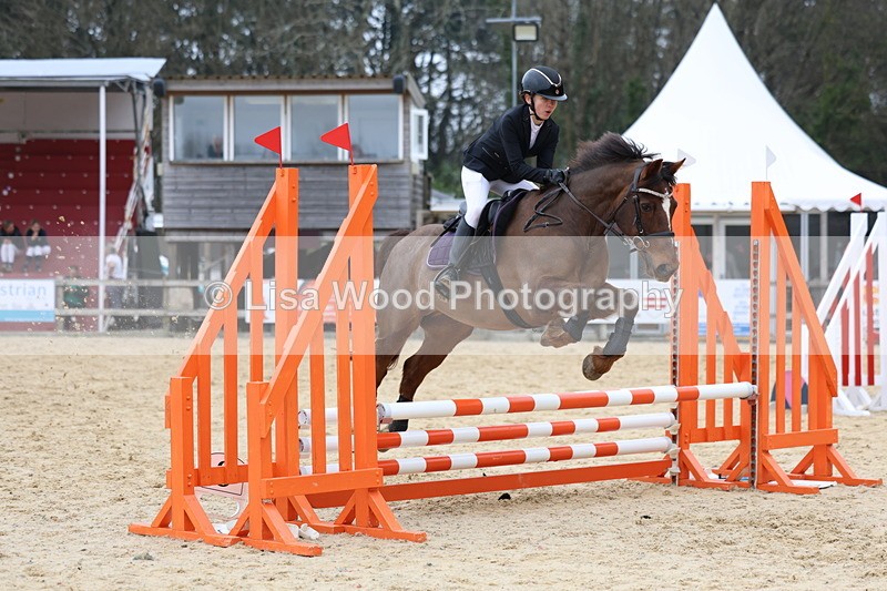 3E7A7959 - Class 10: Junior 60cm