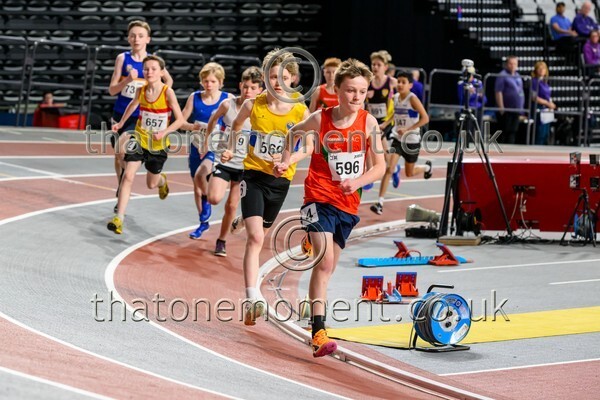 Age26SUN-910415 - Track Male Set Two