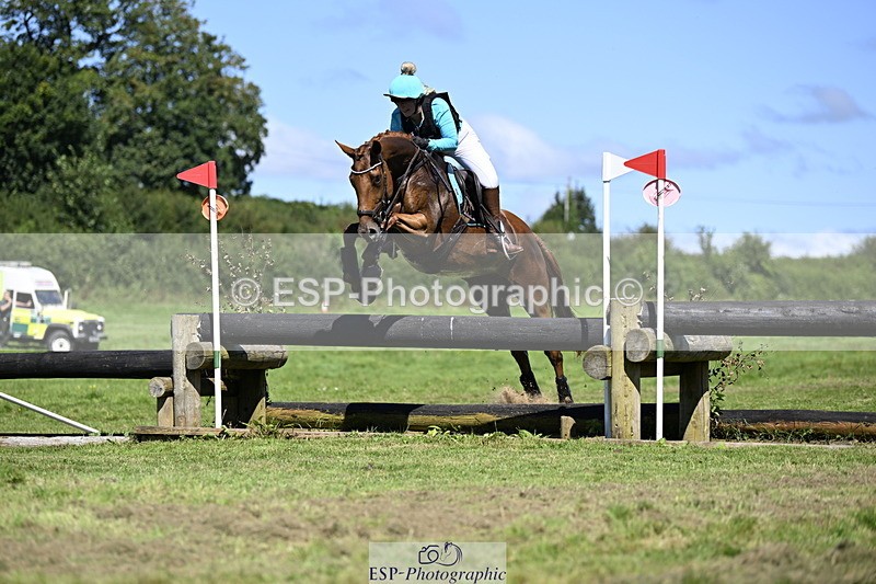 240811A-142724-04558 - 208-