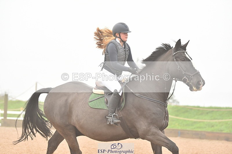 231118A-100726-00966 - Cls 18+19 Club and Schools 70cm