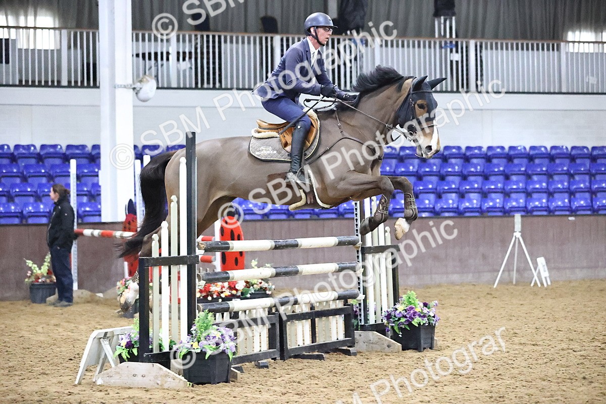 SBM_002143 - Class 10 - Senior Newcomers - 1.10m