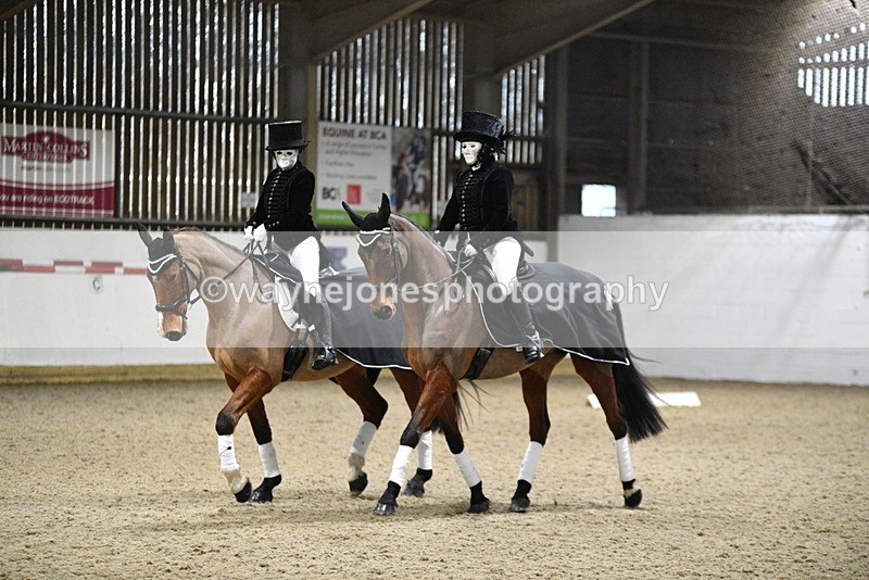 WJ5_9556 - Time 13:04 to 13:41 Fancy Dress DTM