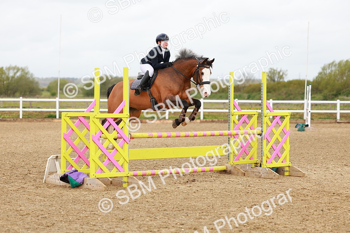 SBM_001861 - class 8 - Senior British Novice - 90cm