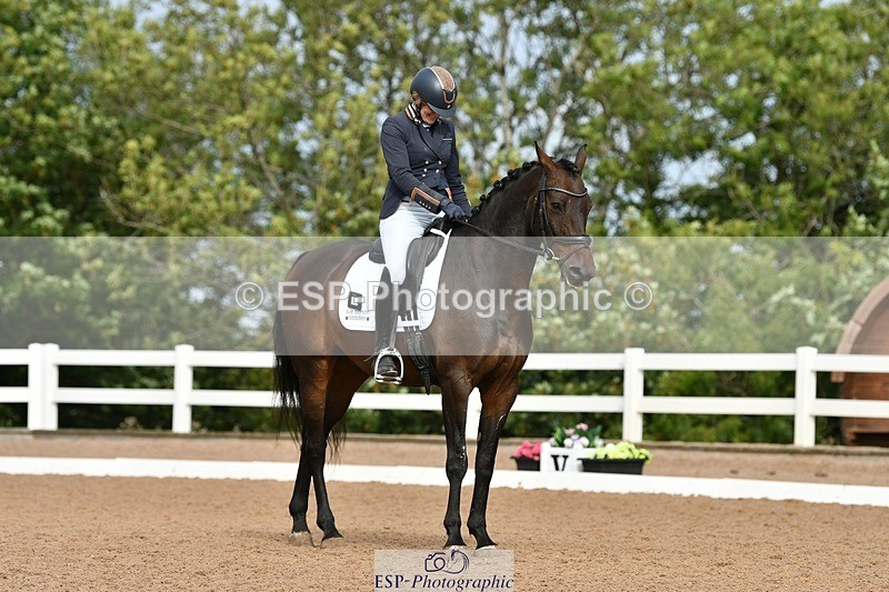 250906-100406-00558 - 098-Lucie.StokoeDionis