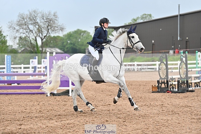 260508-084558-04238 - Cls 17 British Novice and 90cm Open