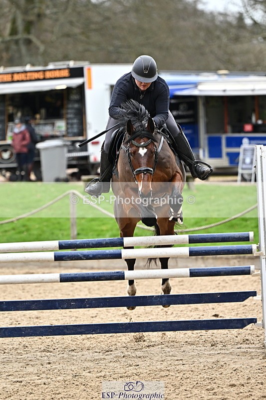 250201A-133048-00823 - Cls 03 Local Horse 110cm