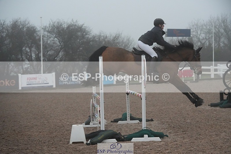251207-100632-01610 - Cls 16 Blue Chip Winter Qualifier and 90cm