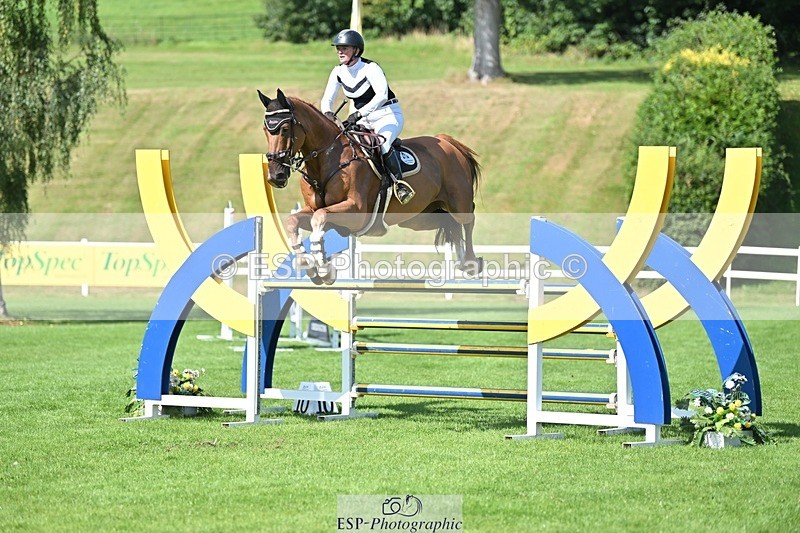 230909-115358-05328 - Cls 11 Snr Foxhunter & 1.20m Open