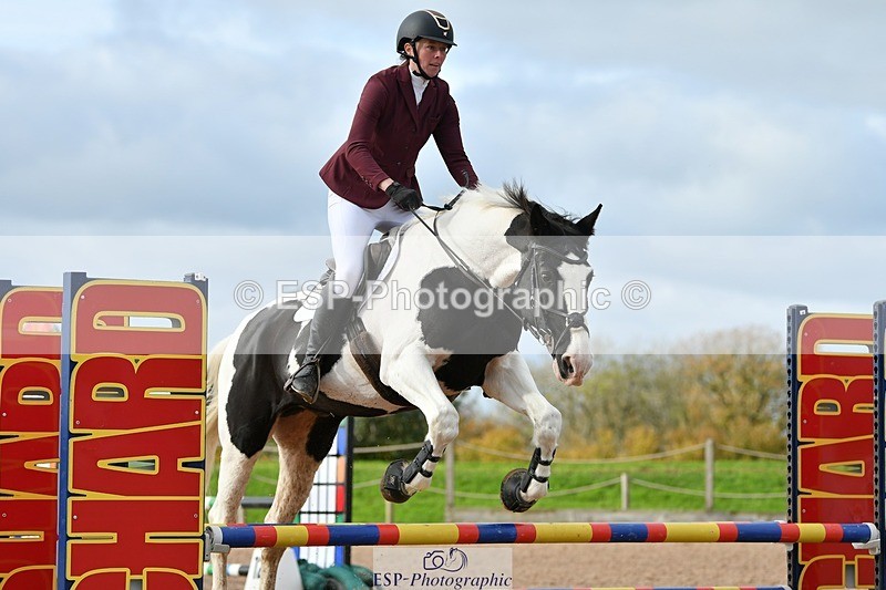 251026-104350-02103 - Cls 21+22 70cm Club and Schools