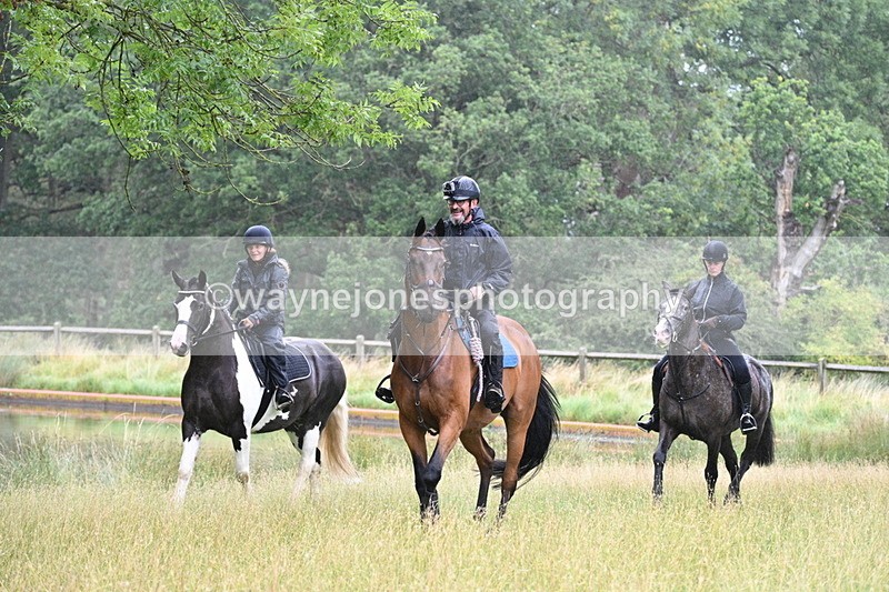 WJ7_9071 - Time at Water 11:53 to 12:23