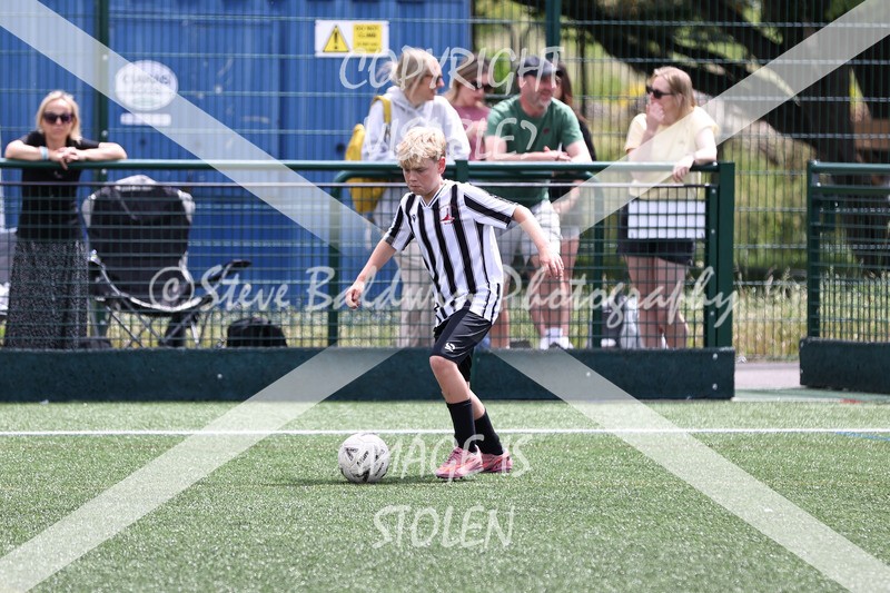 1DX31519 - Sun 14th U12 Boys