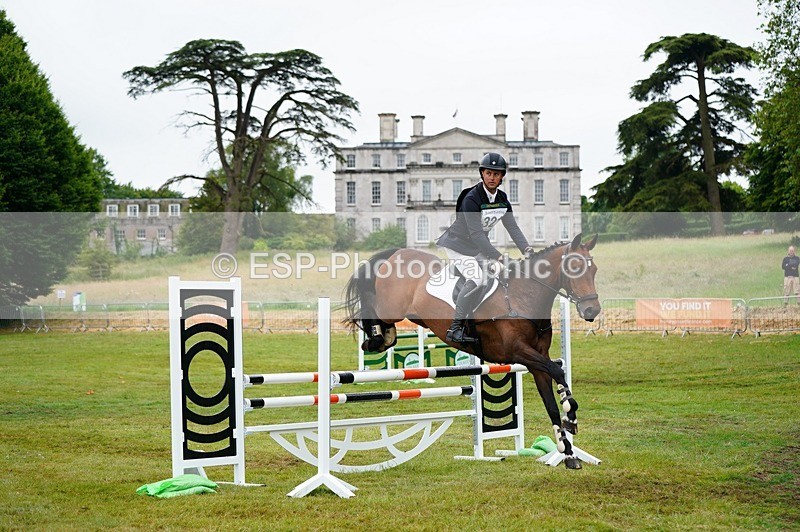 240630X-103750-5440 - 321-Gubby_Leech-ACTIVE_VOGUE