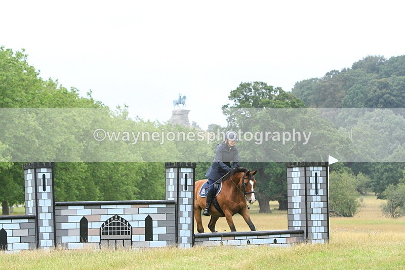 IMF_1661 - Time at Castle Jump 10:15 to 11:19