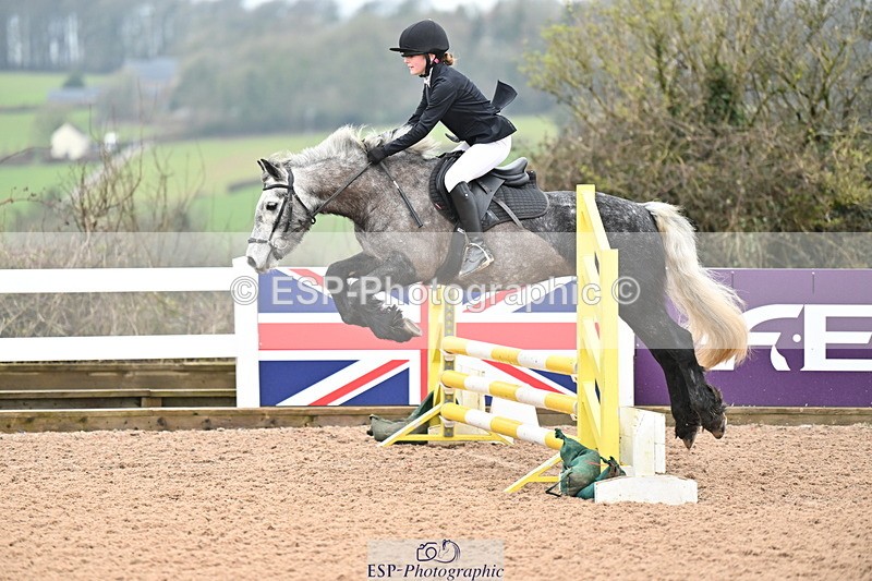 240309A-100553-00017 - Cls 1 Pony Intro 70cm