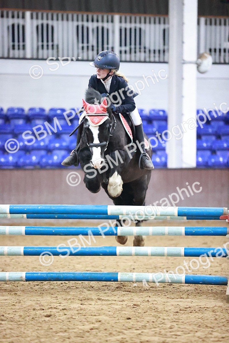 SBM_001634 - Class 9 - Pony Intro 75cm