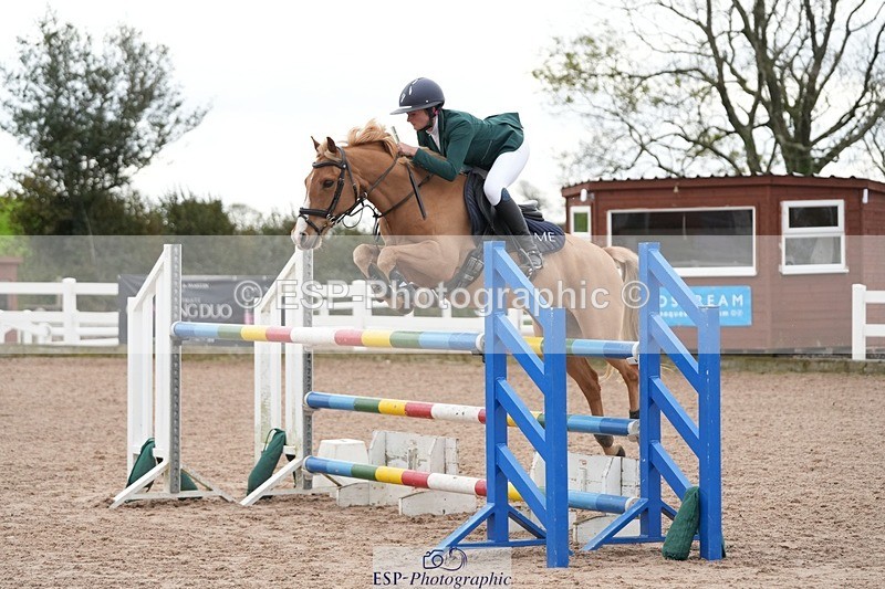 251026-140438-02919 - Cls 9 Pony Fox + 1.10m Open