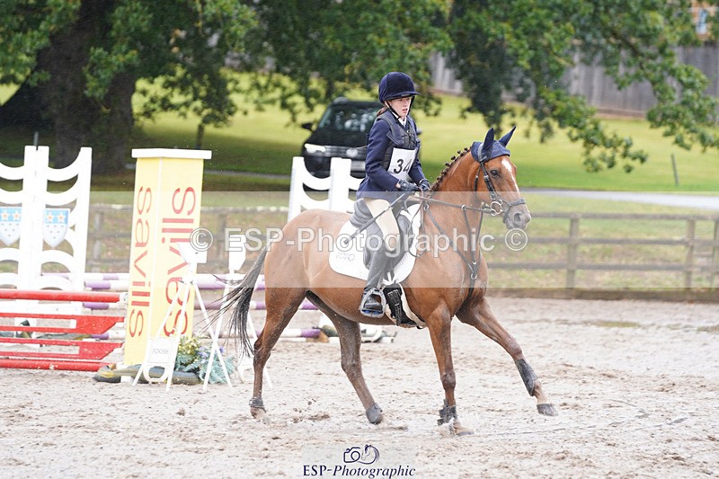 240824X-100644-22653 - 70cm Round 1 9.30 to 11.10