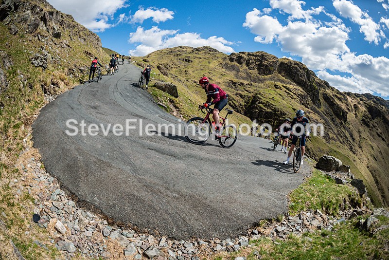 143045 - Hardknott Hairpin 14.00 - 15.00