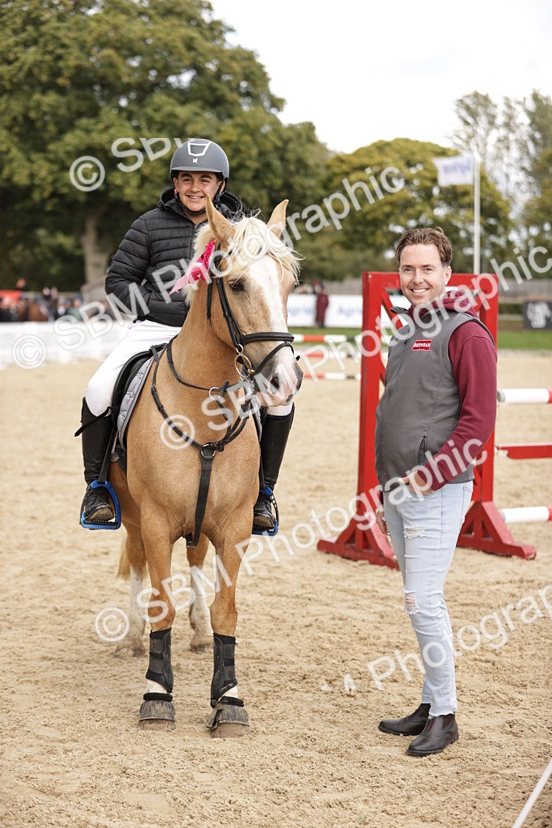 SBM_25664 - J45 - Accumulator