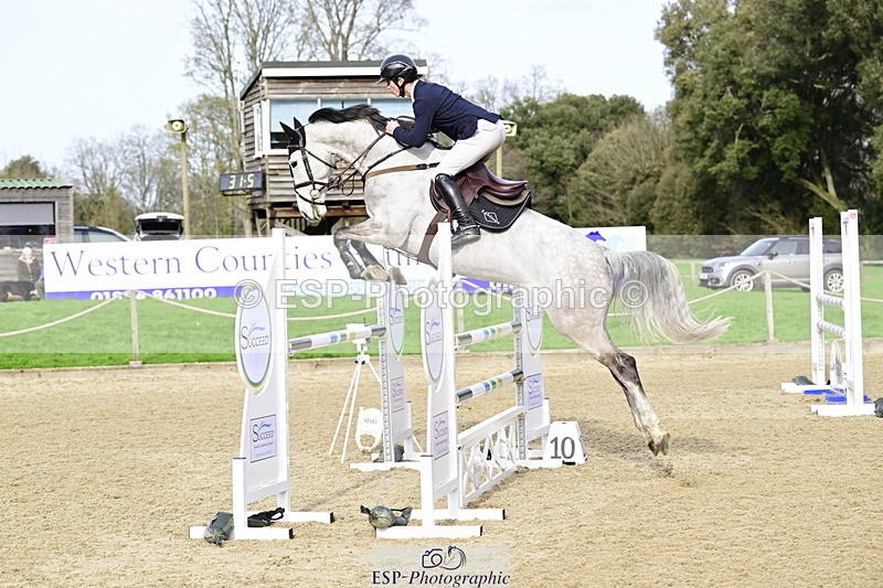 260214A-145910-01111 - 5 Newcomers and 1m 10 Open