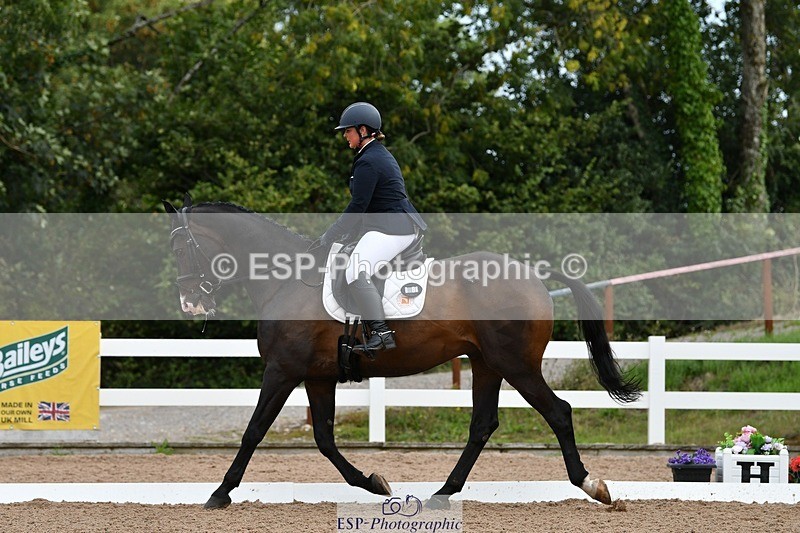 250906-090138-00216 - 043-Ana.HughesSligo.Dark.Knight