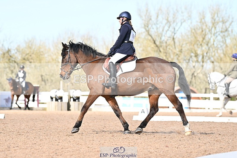 240324A-131807-03339 - Novice 28, 13.00 to 14.00