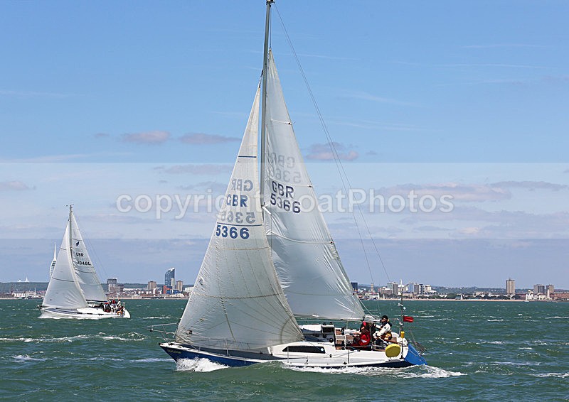 130601 GBR5366 WT7A0981 - ROUND THE ISLAND RACE - 1st June 2013