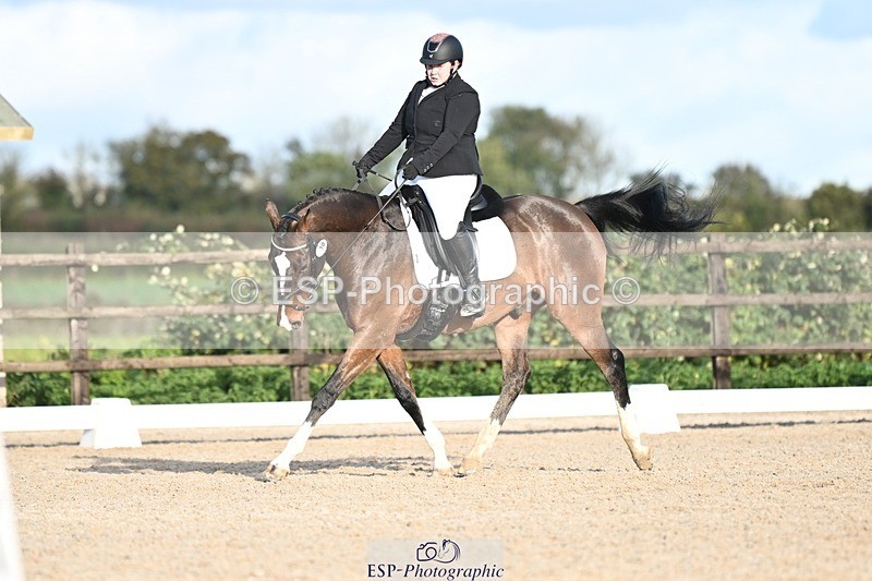 231105-143446-02409 - Cls 5 Novice 27 Start to 15.30 break