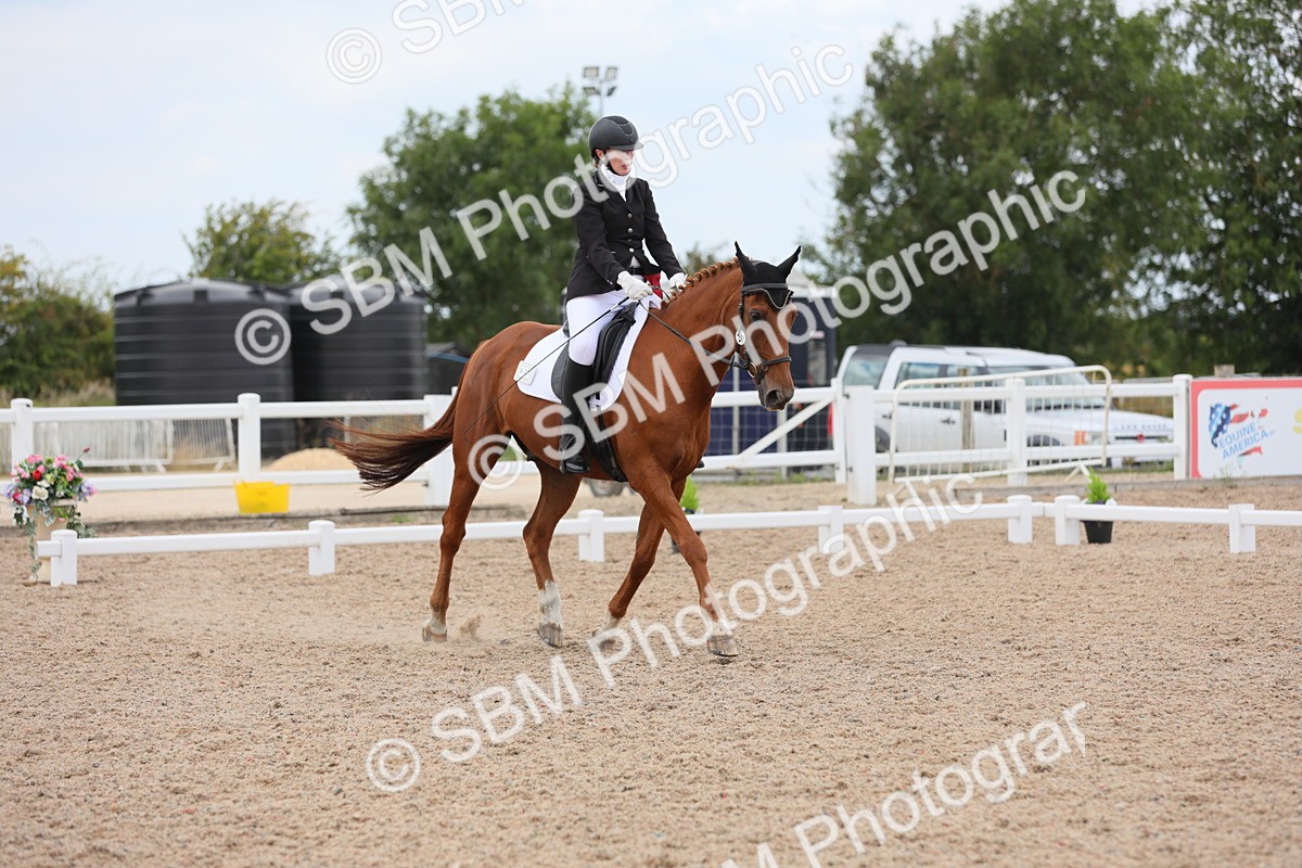 SBM_05690 - Class 32 Novice 1