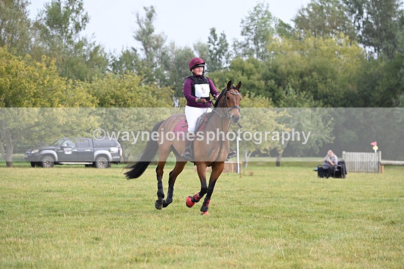 WJ6_9978 - 40cm XC Time 10:05 to 10:36