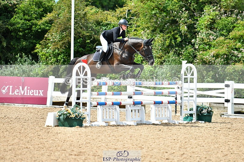 230721A-115213-05886 - Cls 18, 1 Star Silver 1.20m