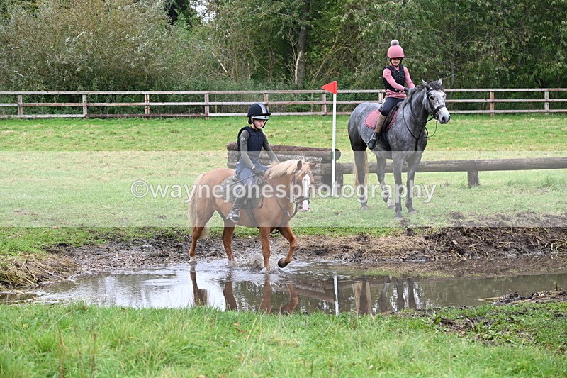 WJ6_6898 - Time at Photographer 13:06 to 13:23