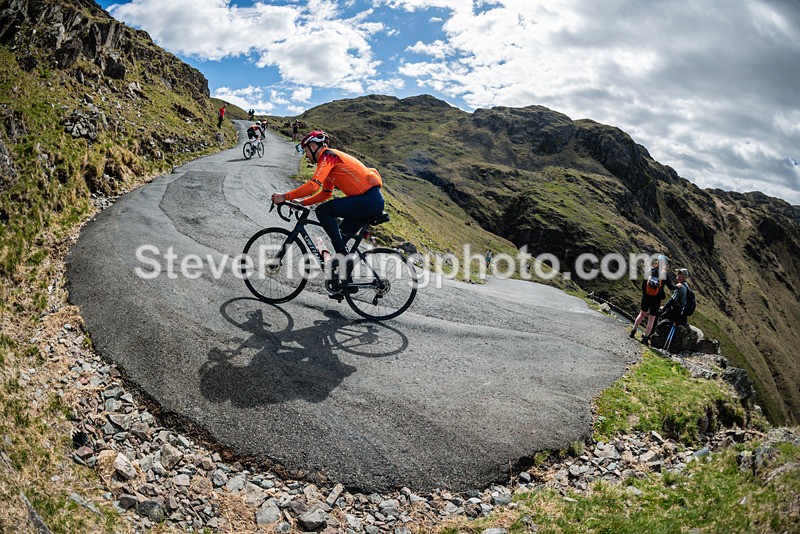 110827 - Hardknott Hairpin 11.00 - 12.00