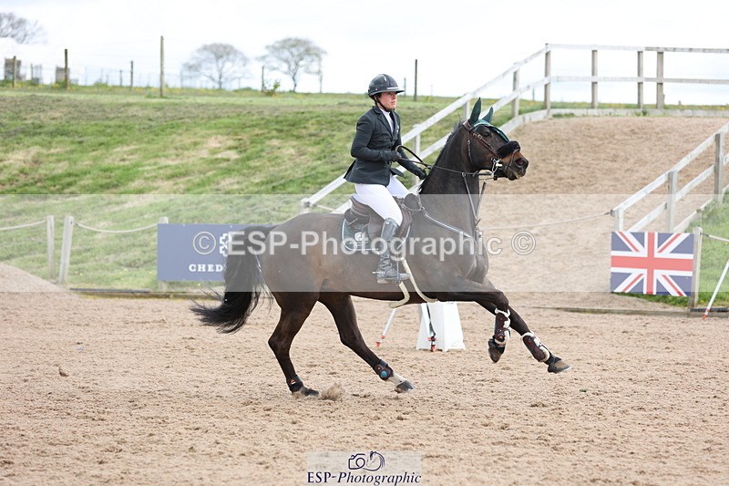 240419A-121259-07097 - Cls 6, 2 Star Medium Tour 1.35m