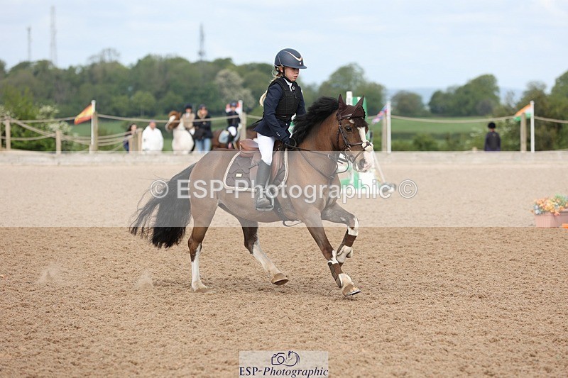 250505-093524-03906 - Cls 1 Pony Intro 70cm