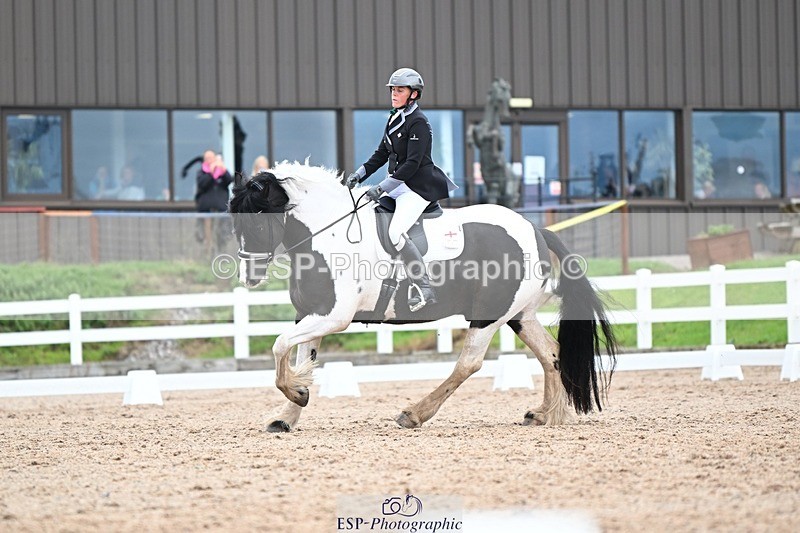 250907-140839-09178 - 014-Katrina.EllisSilverstor.IV