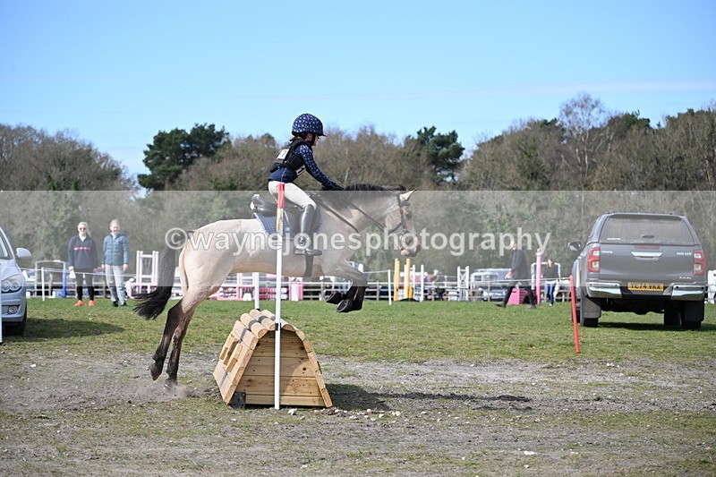 WJ6_2519 - Time 10:34 to 10:40