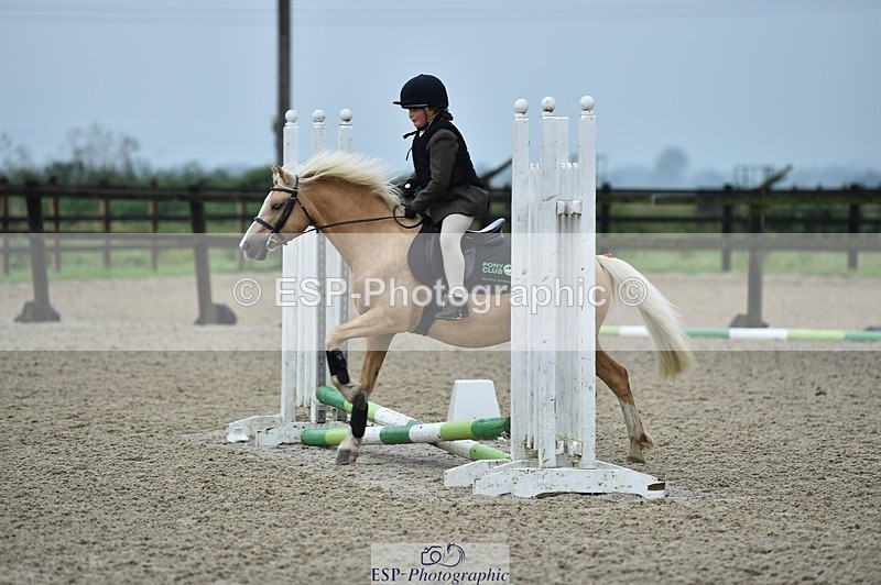 230917-094048-00277 - Cls 01 40cm LR Assisted & unassisted