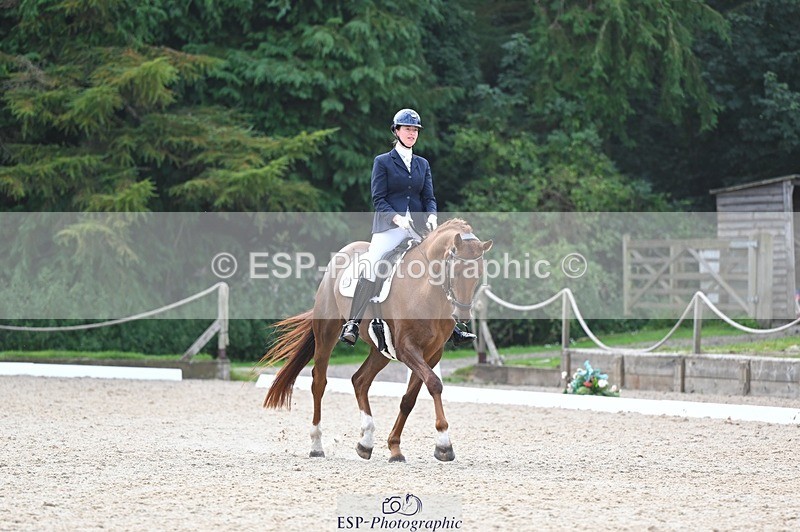 240809-134625-01652 - 132-Jennifer.Charleston-Roulette.Magic