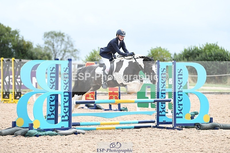 250807-131904-01084 - 80cm Round 2