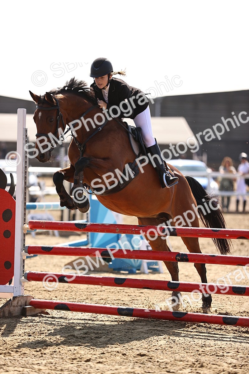 SBM_005680 - Class 9 - Senior British Novice - 90cm