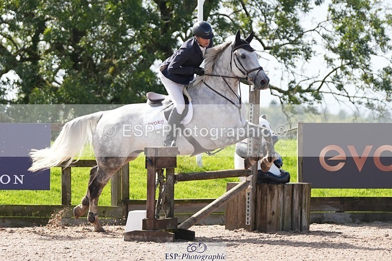 250913-134651-07246 - Cls 17 Chard 1.10m Speed Derby