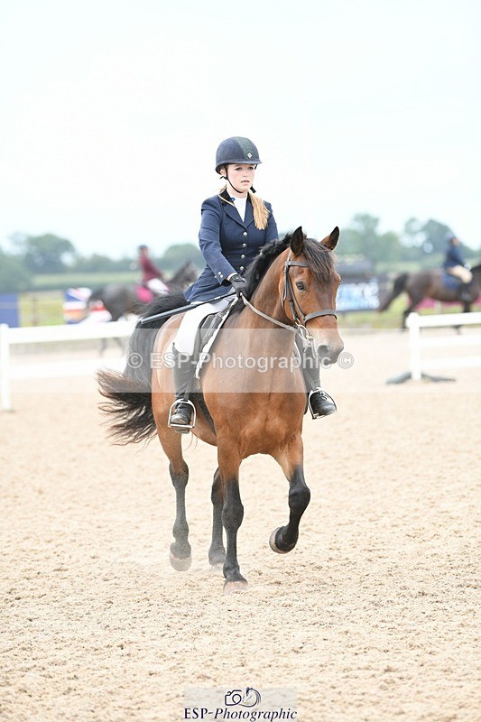 250807-111136-00500 - 90cm Round 1